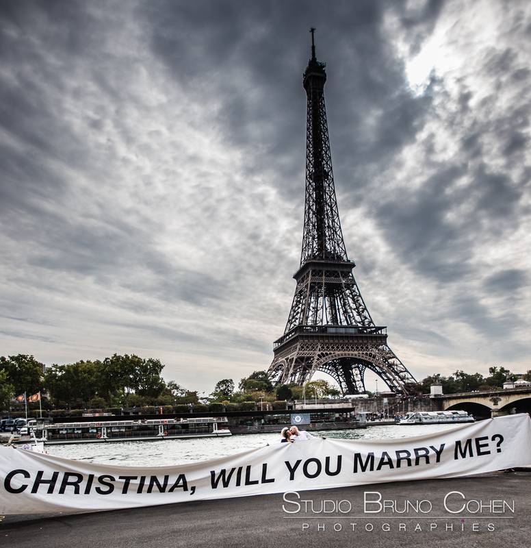 eiffel tower proposal in paris will you marry me