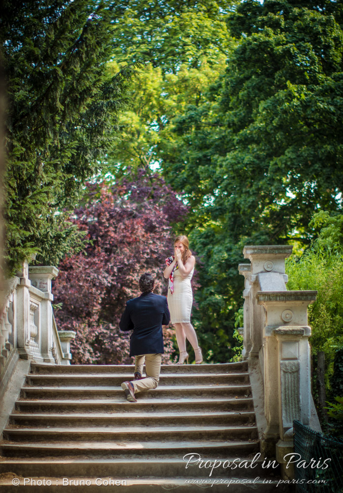 Richard & Rebecca – A romantic proposal spot in Paris