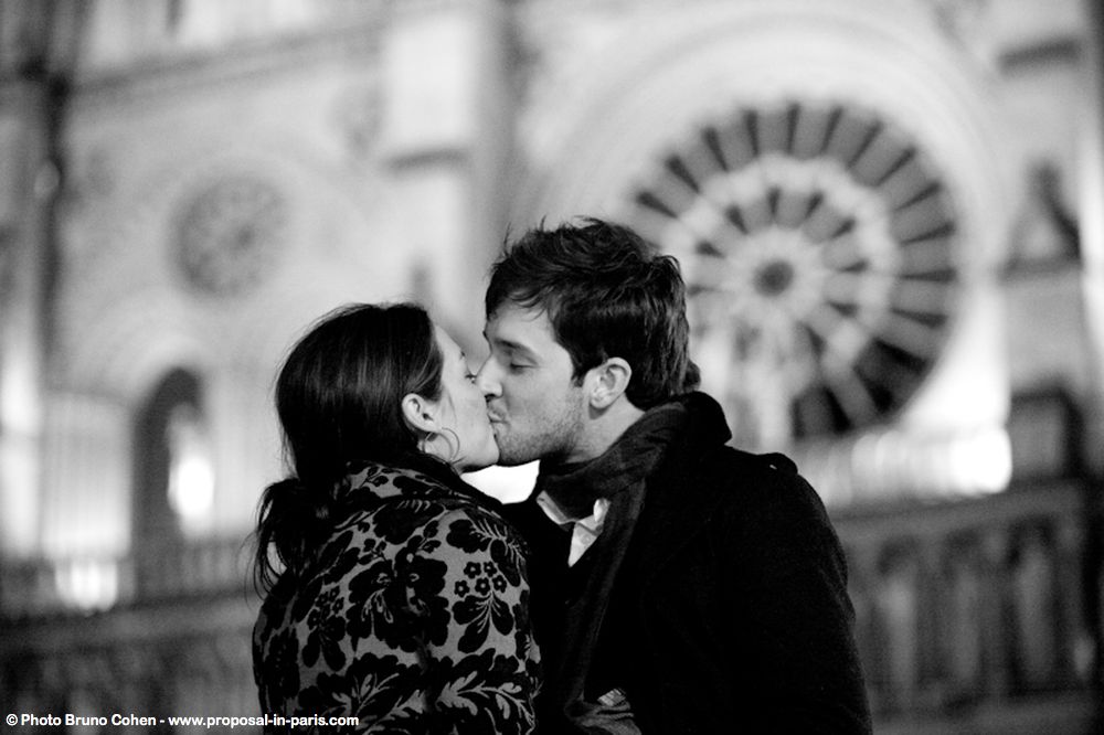 First great surprise proposal in Paris – Patrick & Heather