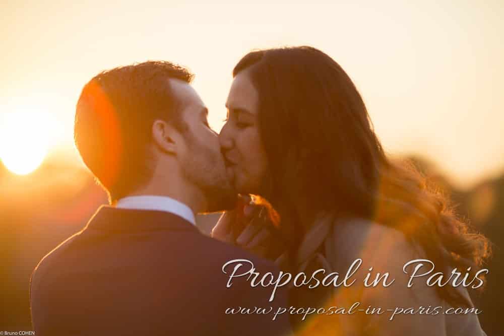 Paris marriage proposal montmartre